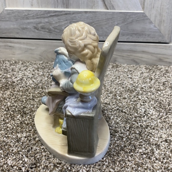 Lisi Martin Dolfi ITALY Girl Playing Doll China Figurine Pictura Graphics 151 - Picture 10 of 15